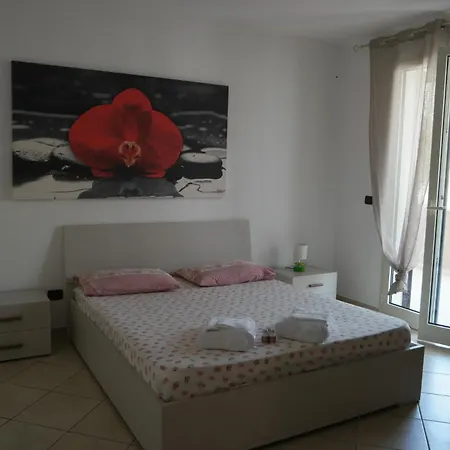 Apartment Tresor *